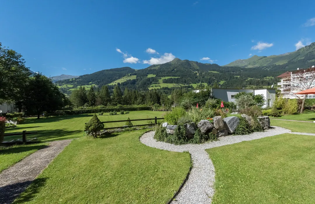 Hotel Germania Gastein - Ganzjaehrig Inklusive Alpentherme Gastein-1